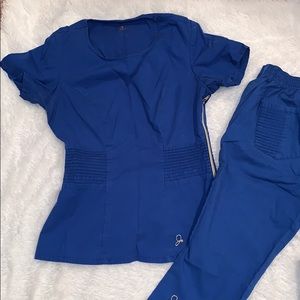 Jannu Royal Scrub set! Top and bottoms